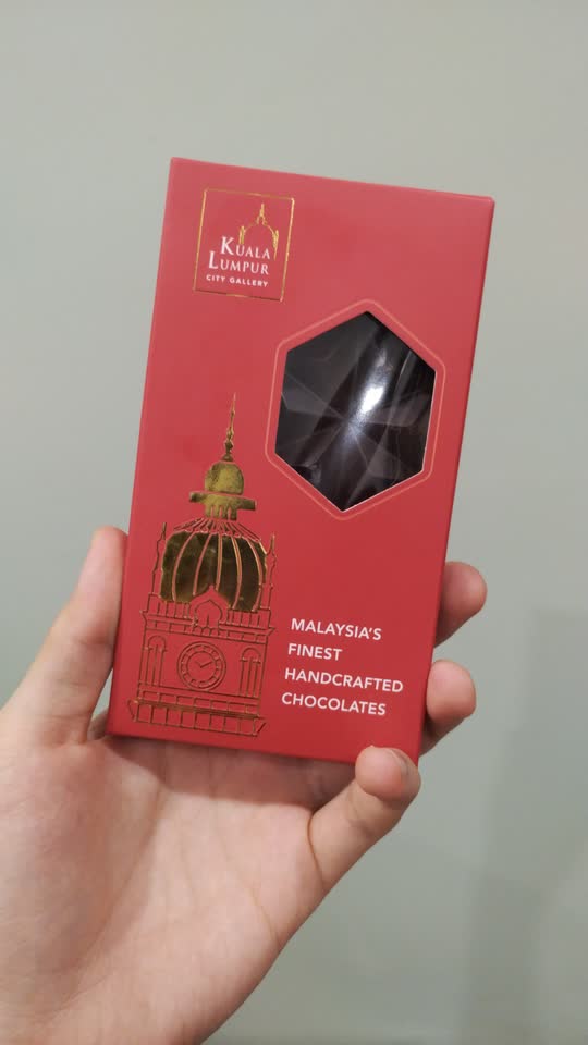 相比之下，這個售價 18 塊的巧克力棒就划算多了！