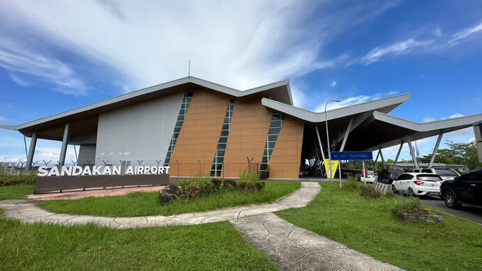 山打根機場新建築外觀(截圖取自此 YouTube 影片)。